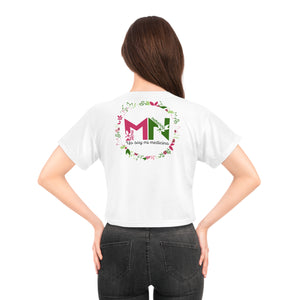Mujer Naturista-Crop Tee (AOP)