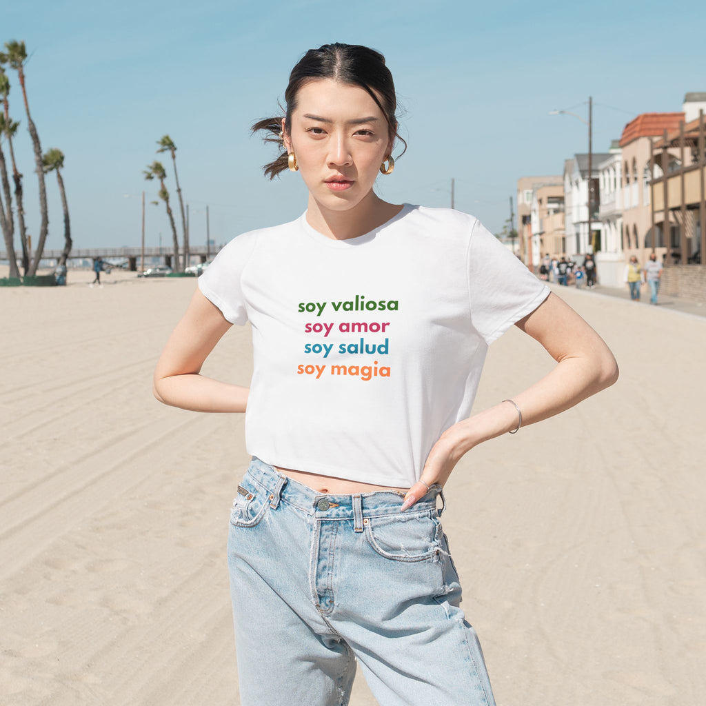 Mujer Naturista Quote-Flowy Cropped Tee